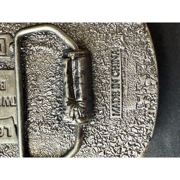 Levi Strauss & Co Vtg Belt Horse Belt Buckle Limited Edition Bronze Tone Casual - Picture 5 of 6